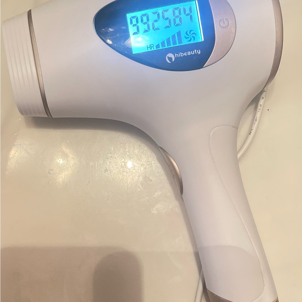 IPL Device - Picture 3 of 3